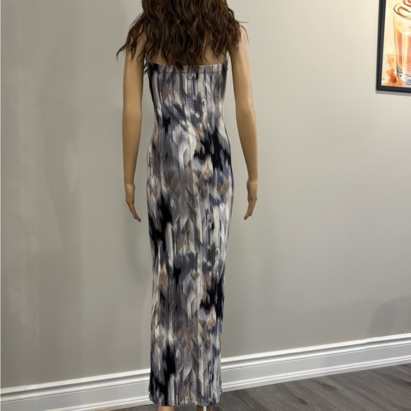 Strapless Patterned Maxi Dress - Picture 3 of 3